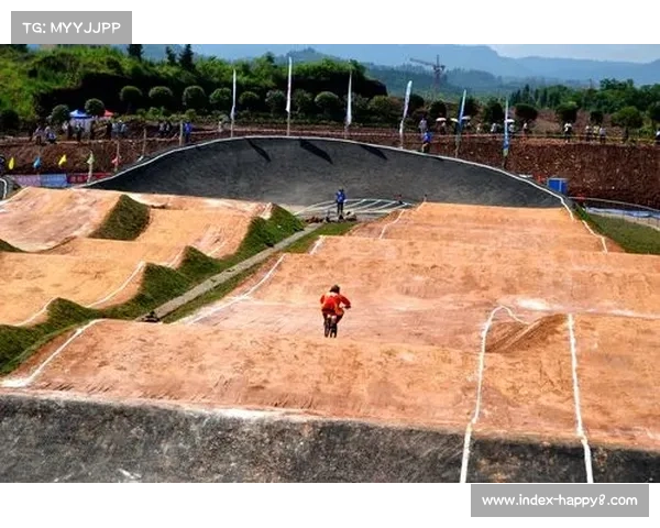 营山BMX运动中心回顾：自2017年投用已成功举办19场国家级系列赛